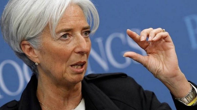 Αμετάβλητα διατήρησε η ΕΚΤ τα βασικά της επιτόκια Αμετάβλητα διατήρησε η ΕΚΤ τα βασικά της επιτόκια