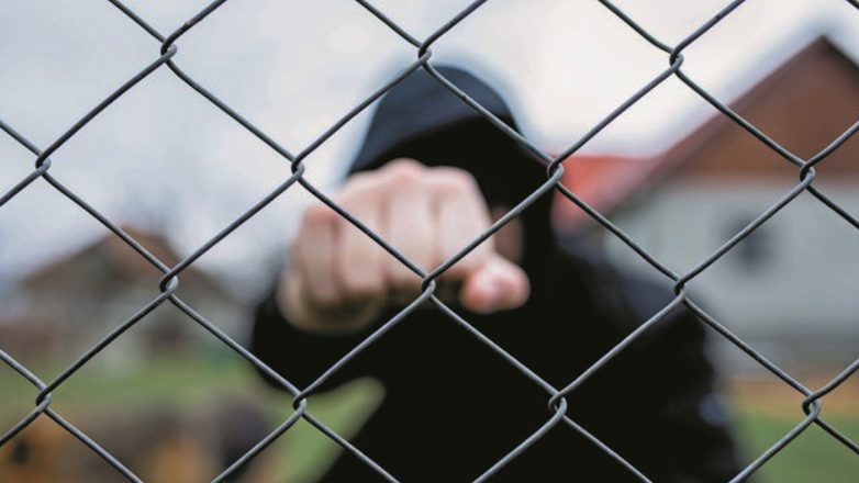 «Συμμορία 183»: Άγρια επίθεση σε 13χρονο στο Μοσχάτο «Συμμορία 183»: Άγρια επίθεση σε 13χρονο στο Μοσχάτο