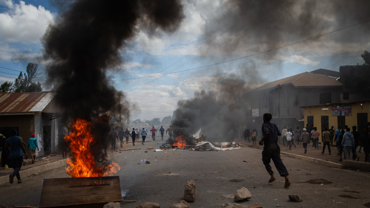 Τανζανία: «Εγκληματίες» χαρακτηρίζει τους αντικυβερνητικούς διαδηλωτές ο στρατός