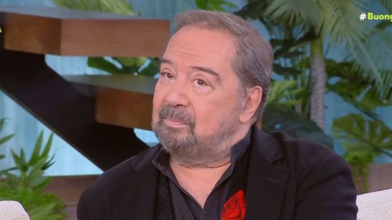 Σοκάρει ο Σταμάτης Φασουλής: «Έπινα ένα μπουκάλι βότκα την ημέρα για να αντέξω …» Σοκάρει ο Σταμάτης Φασουλής: «Έπινα ένα μπουκάλι βότκα την ημέρα για να αντέξω …»