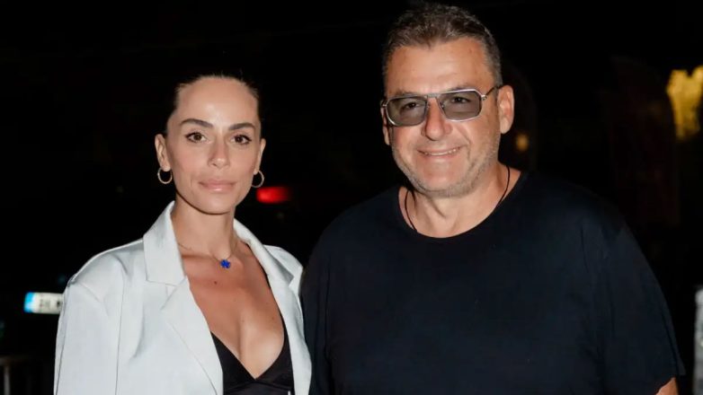 Γιώργος Λιάγκας: Η σπάνια αναφορά στη Μαρία Αντωνά – «Αν πηγαίναμε μια εκδρομή, δεν θα ανέβαζα φωτογραφία»