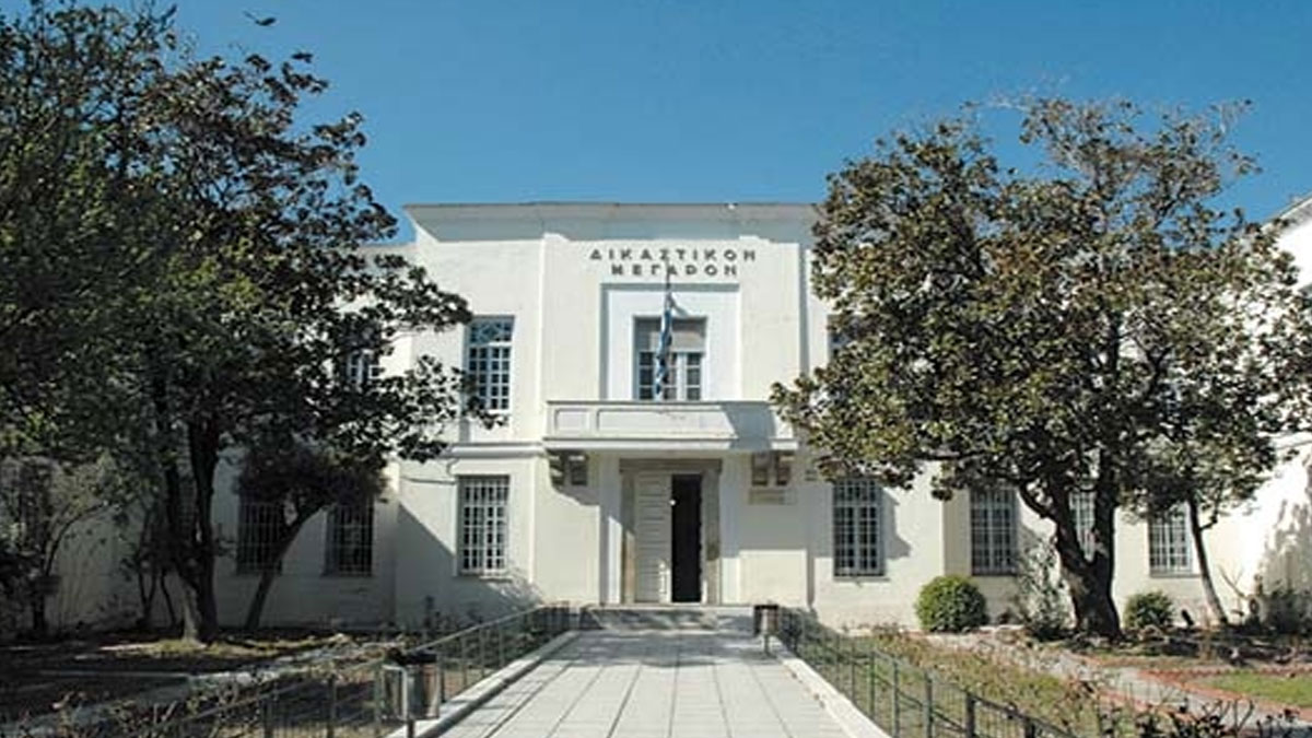 Βόλος: Ξυλοδαρμός μεταξύ ζευγαριού