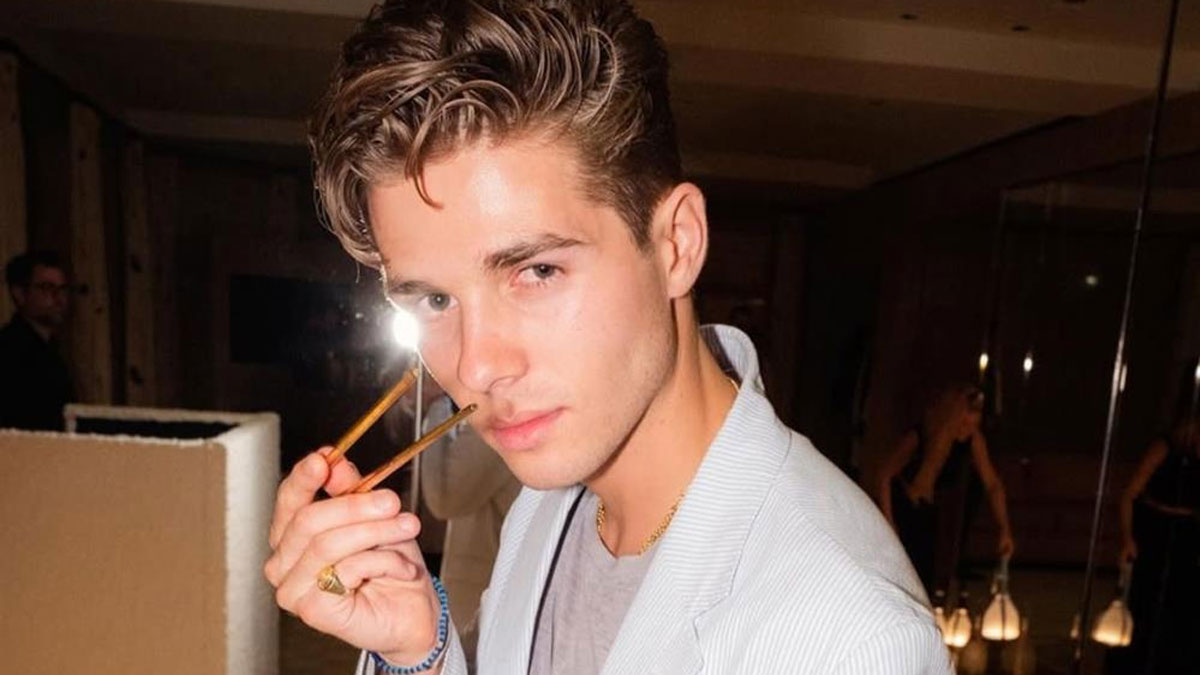 Αχιλλέας Ντε Γκρες: Σε σχέση με γνωστή ηθοποιό ο γιος του Παύλου και της Μαρί Σαντάλ – Του έχει κλέψει την καρδιά