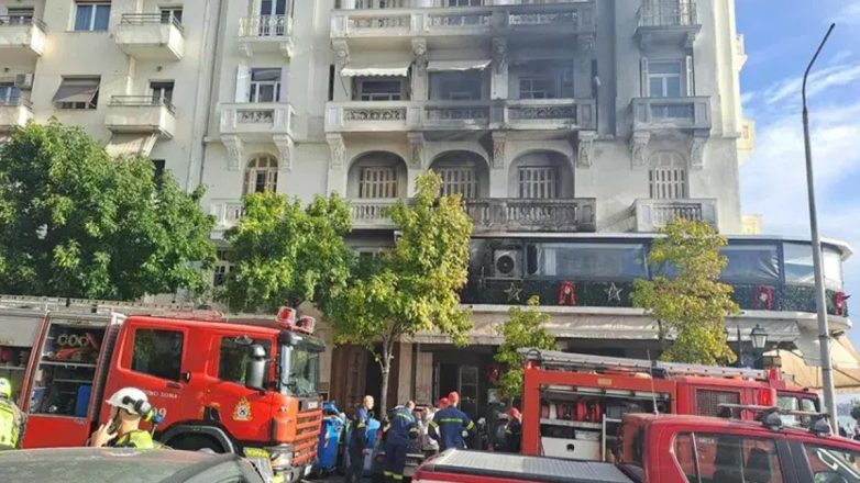 Θεσσαλονίκη: Μεγάλη φωτιά σε κατάστημα εστίασης στη Λεωφόρο Νίκης Θεσσαλονίκη: Μεγάλη φωτιά σε κατάστημα εστίασης στη Λεωφόρο Νίκης