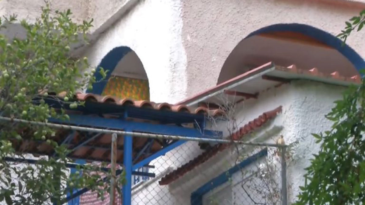 Σαλαμίνα: Χτύπησαν με μπουκάλι και σκότωσαν την 75χρονη οι ληστές