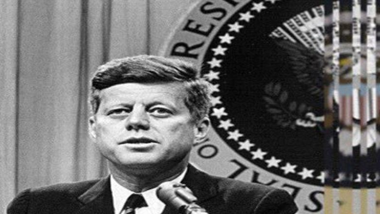 Η Μόσχα παραδίδει στις ΗΠΑ φάκελο 350 σελίδων για τη δολοφονία του John F. Kennedy Η Μόσχα παραδίδει στις ΗΠΑ φάκελο 350 σελίδων για τη δολοφονία του John F. Kennedy