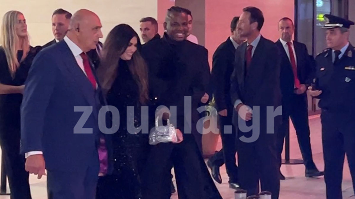 Αποχώρησε η Κίμπερλι Γκίλφοϊλ από το «Grand Hyatt»