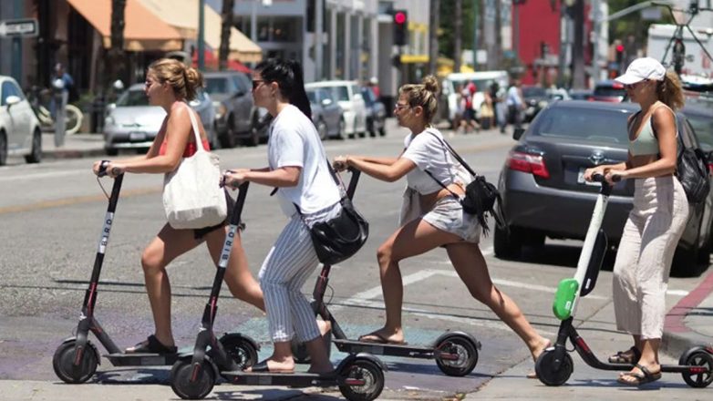 Πόλεμος Χάρη Δούκα – Κυβέρνησης για τα ηλεκτρικά πατίνια Πόλεμος Χάρη Δούκα – Κυβέρνησης για τα ηλεκτρικά πατίνια