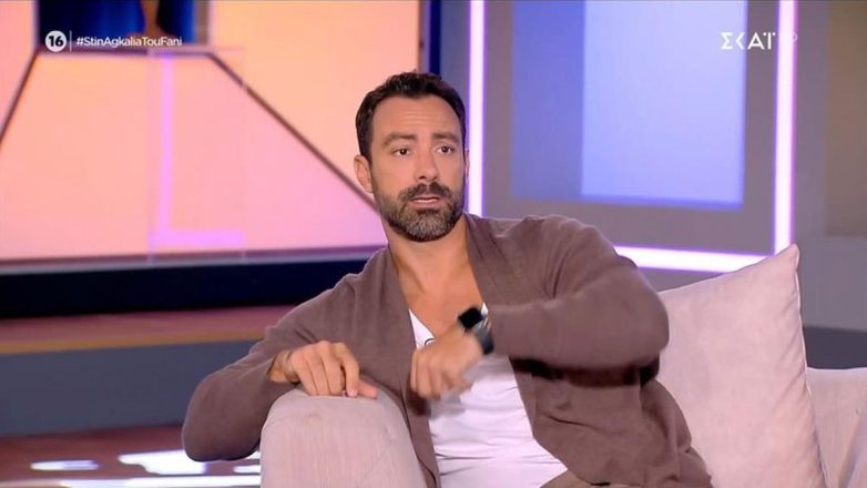 Σάκης Τανιμανίδης: «Έρχονται δυο φουσκωτοί με κάτι αλυσίδες και μας πιάνουν» – Η περιπέτεια στο πρώτο ταξίδι του World Party στη Βραζιλία