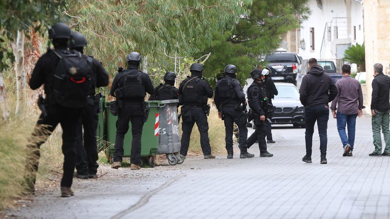 Μακελειό στα Βορίζια: Κάτοικος μιλώντας στην τηλεόραση μαθαίνει για τον θάνατο φίλης της