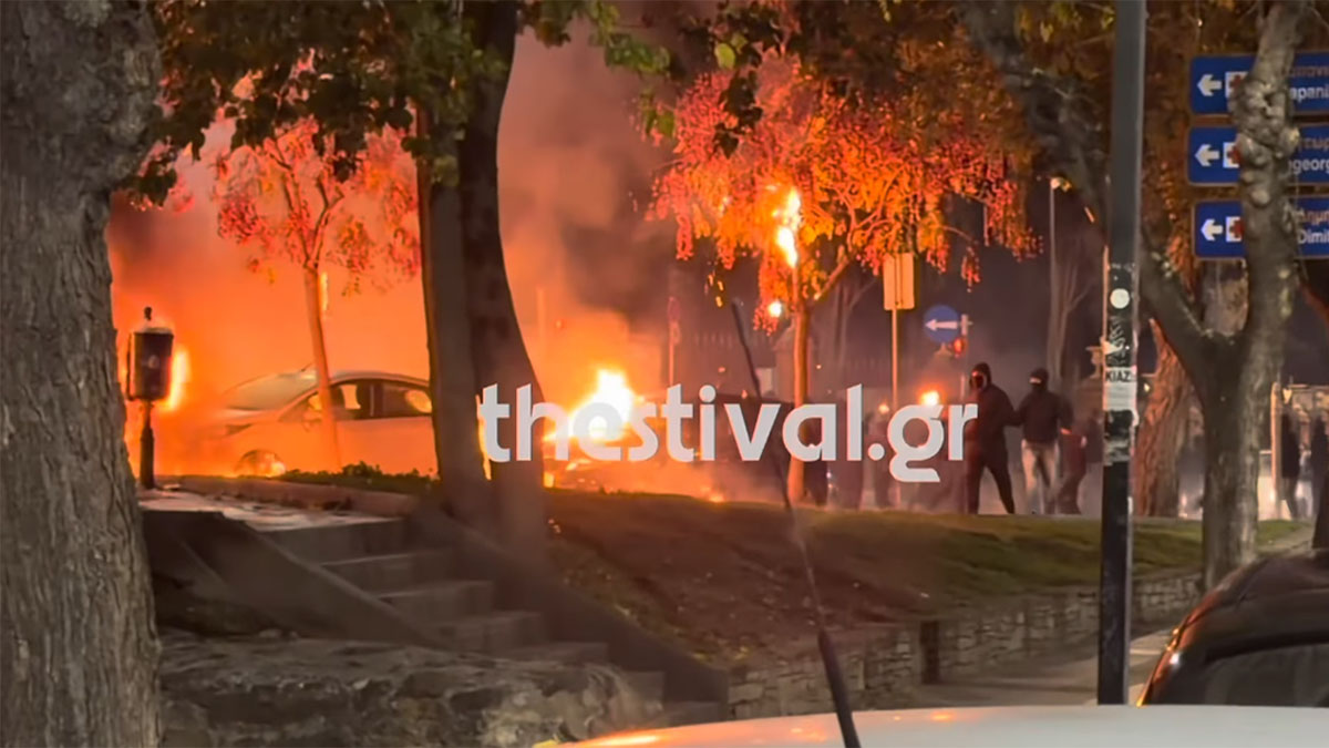Θεσσαλονίκη: Επίθεση με μολότοφ σε αστυνομικούς
