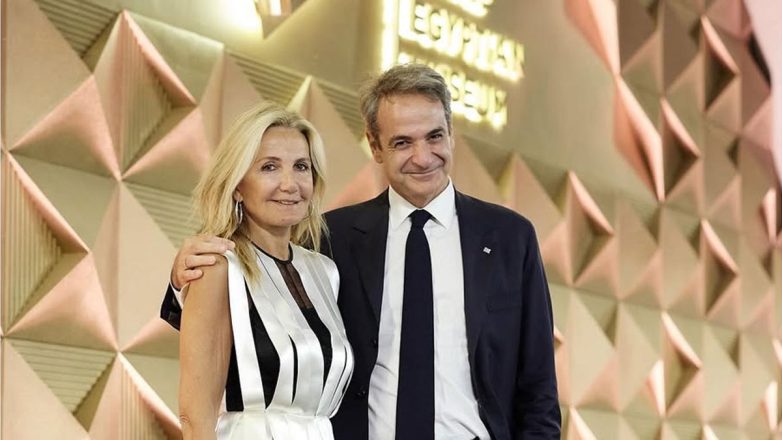 Κυριάκος Μητσοτάκης – Μαρέβα Γκραμπόφσκι: Κομψή κοινή εμφάνιση στα λαμπερά εγκαίνια του Grand Egyptian Museum