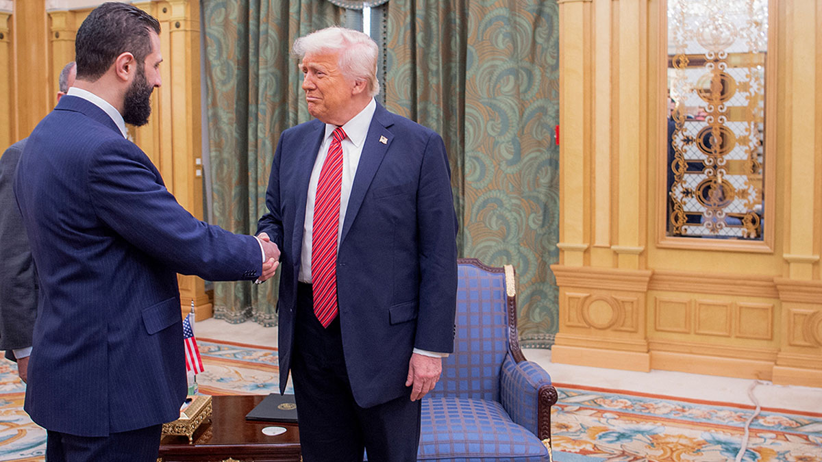 Συρία: Δεύτερη επίσκεψη του Άχμεντ αλ Σάρα στις ΗΠΑ