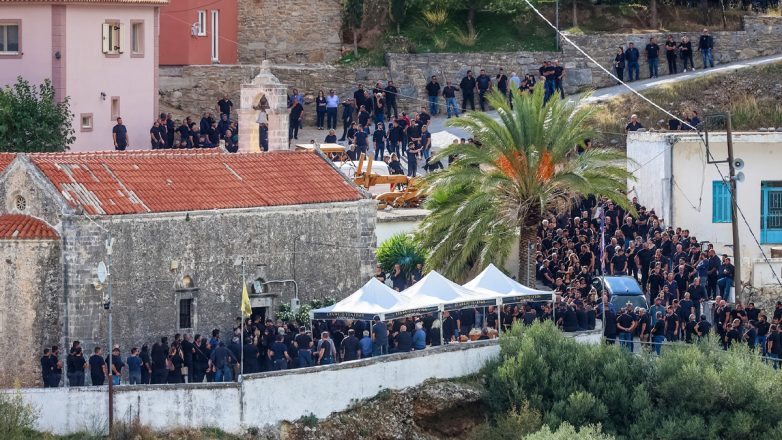 Σε κλίμα οδύνης η κηδεία του Φανούρη Καργάκη στα Βορίζια