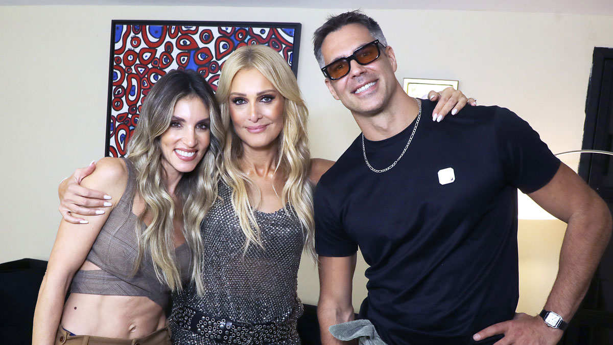 Αθηνά Οικονομάκου – Bruno Cerella: Διασκέδασαν στα μπουζούκια με τη Νατάσα Θεοδωρίδου – Φωτογραφίες