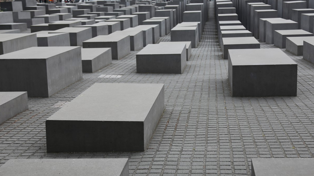 Με την βοήθεια της Τεχνητής Νοημοσύνης ταυτοποιήθηκαν πέντε εκατομμύρια Εβραίοι που σκοτώθηκαν στο Ολοκαύτωμα