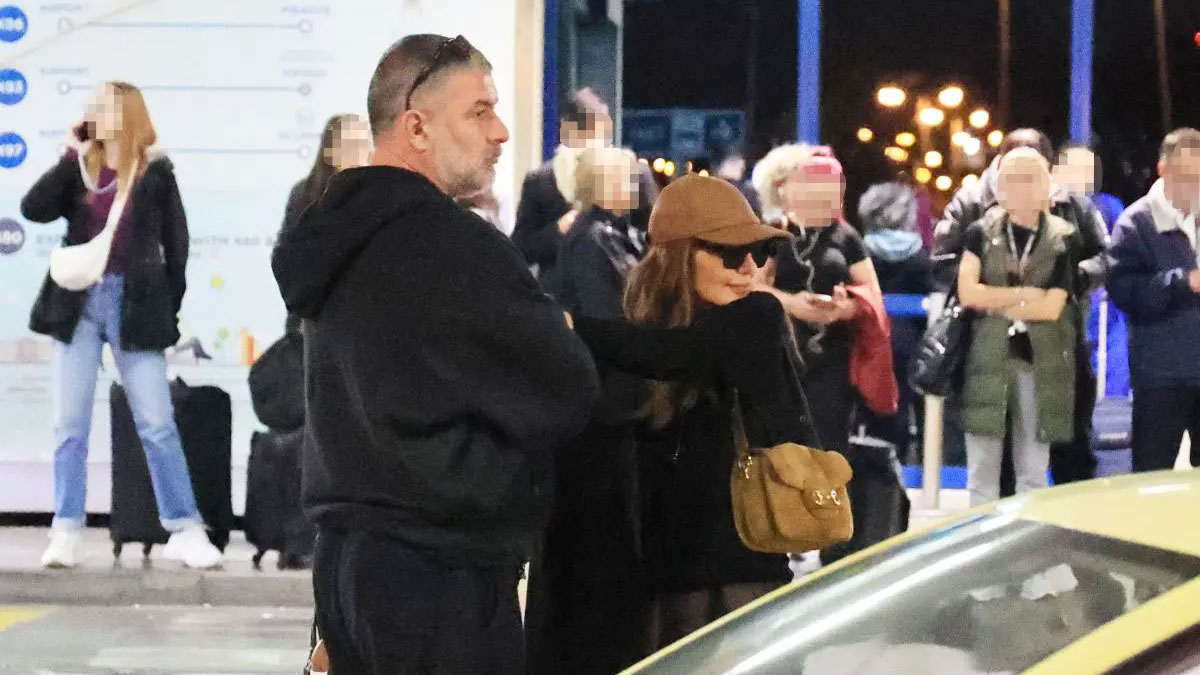 Δέσποινα Βανδή – Βασίλης Μπισμπίκης: Το «κυνηγητό» από τις κάμερες στο Ελευθέριος Βενιζέλος – Φωτογραφίες