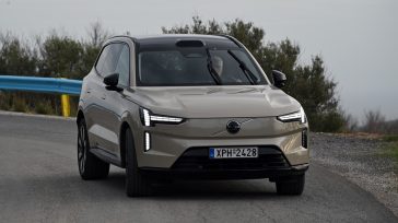 Volvo EX90: Προτεραιότητα στην ασφάλεια, την τεχνολογία και την αισθητική- Ιδανικό για μια πενταμελή ή επταμελή οικογένεια