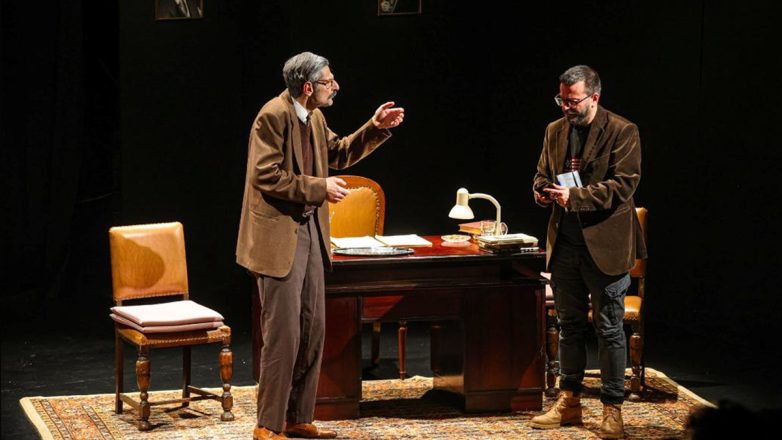 «Ντίνος Χριστιανόπουλος – Το Ταγκαλάκι» του Αντώνη Μποσκοΐτη, με τον Χάρη Φλέουρα στο θέατρο «Arroyo»