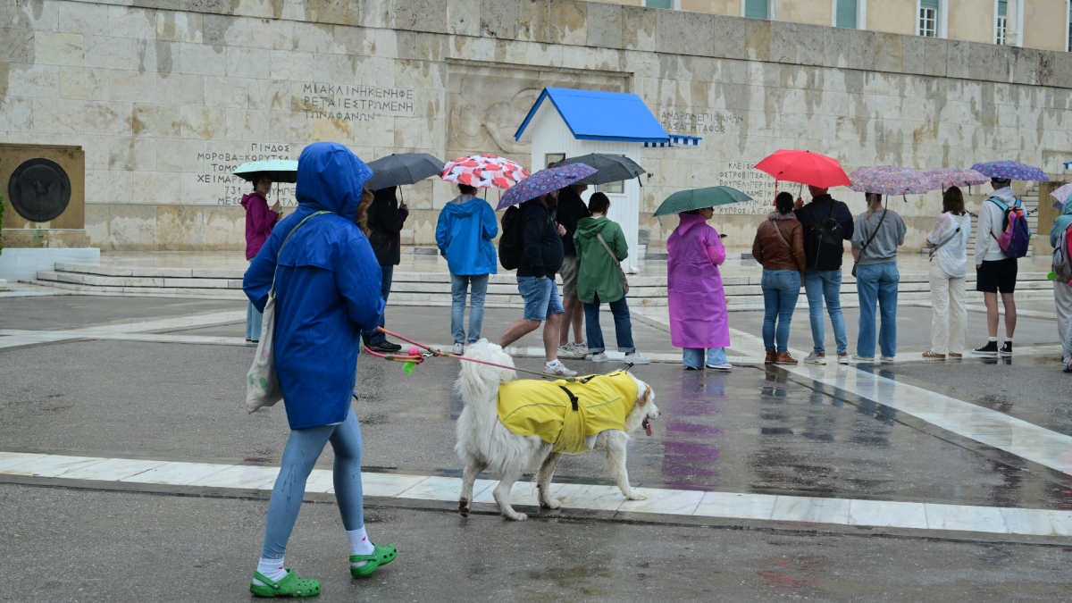 Πορτοκαλί συναγερμός από την ΕΜΥ: Πού θα χτυπήσει η κακοκαιρία