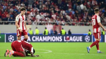 «Χ»αρακίρι στο 90+3’ για τον Ολυμπιακό, 1-1 με την Αϊντχόφεν