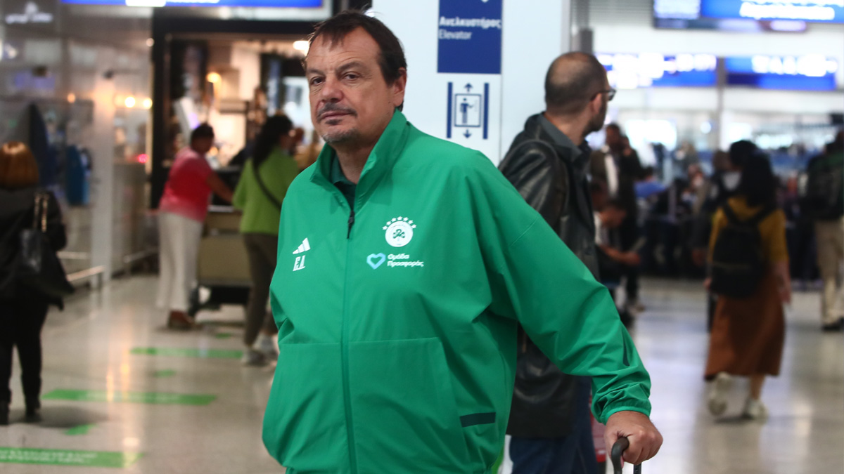 Αταμάν: «Έχουμε πολλά προβλήματα στη θέση “5”, φορμαρισμένος ο Ερυθρός Αστέρας»