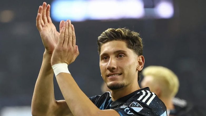 Ο Ντεζιρέ Ντουέ αναδείχθηκε «Golden Boy 2025» Ο Ντεζιρέ Ντουέ αναδείχθηκε «Golden Boy 2025»