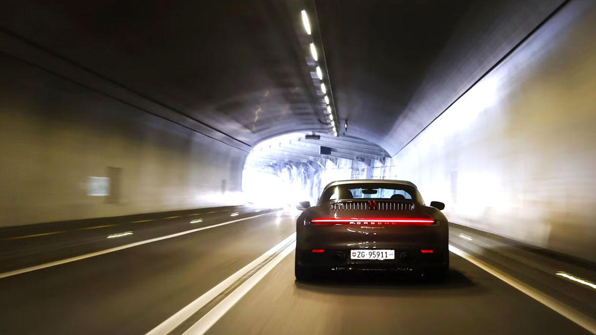 Tunnel Mode: Η νέα πατέντα της Porsche για ατελείωτες γκαζιές και ηχητικές υπογραφές μέσα σε τούνελ 