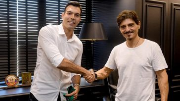 Γιαννακόπουλος: «Τα βρήκαμε και με Σλούκα, τώρα μένει να πάρουμε και έναν ψηλό που έχουμε 12 και είναι όλοι τραυματίες»!