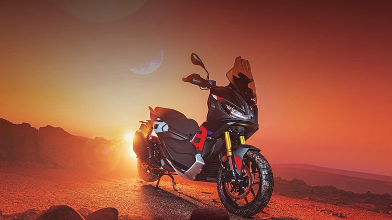 Ο Όμιλος Piaggio στο επίκεντρο της EICMA με νέα μοντέλα σε όλες τις μάρκες Ο Όμιλος Piaggio στο επίκεντρο της EICMA με νέα μοντέλα σε όλες τις μάρκες