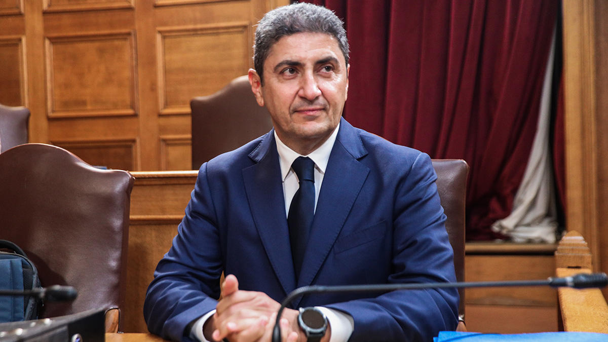 Αυγενάκης στην Εξεταστική για ΟΠΕΚΕΠΕ: Ως μάρτυρας καταθέτω, όχι ως κατηγορούμενος