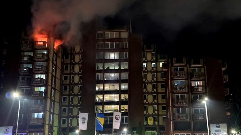 Βοσνία: Τουλάχιστον 10 νεκροί από πυρκαγιά σε οίκο ευγηρίας Βοσνία: Τουλάχιστον 10 νεκροί από πυρκαγιά σε οίκο ευγηρίας