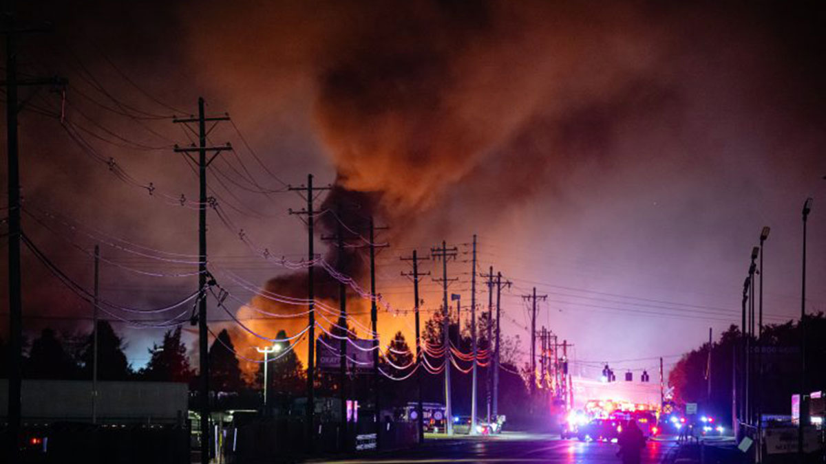ΗΠΑ: Εννέα νεκροί από τη συντριβή του αεροσκάφους κοντά στο αεροδρόμιο της Λούισβιλ