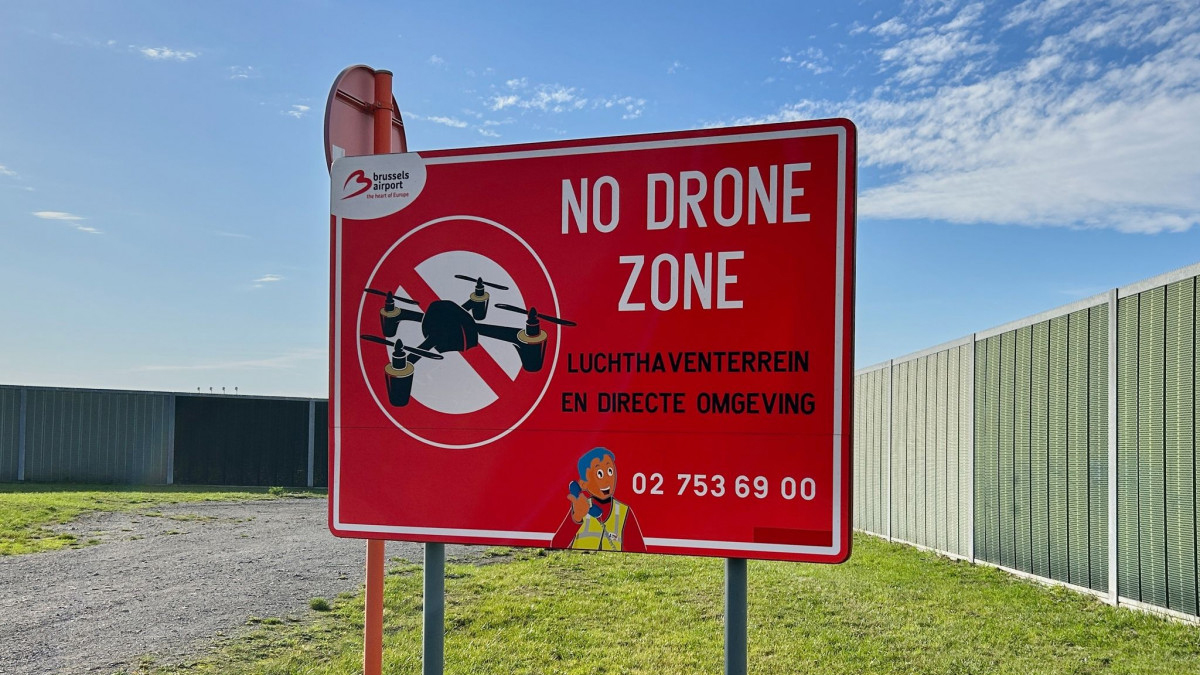 Πανικός στο Βέλγιο: Εισβολές drones παραλύουν αεροδρόμια
