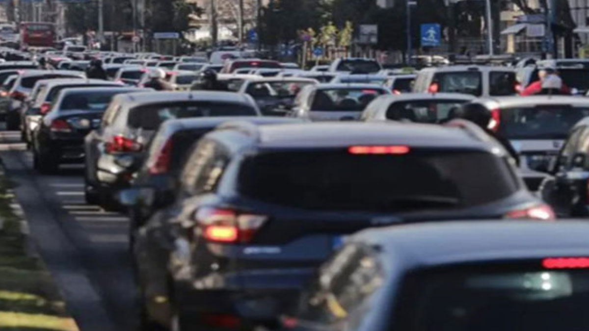 Μποτιλιάρισμα στον Κηφισό, το Σκαραμαγκά και την Αττική Οδό