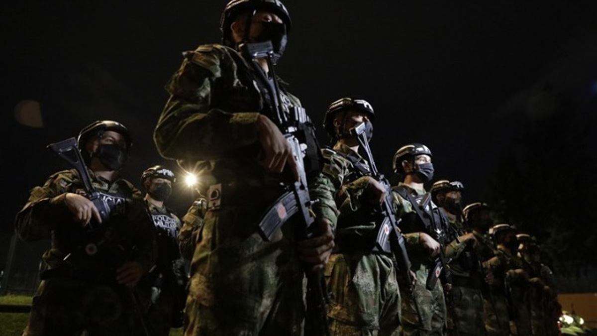 Κολομβία: Συνελήφθησαν εννέα στρατιωτικοί για τον βασανισμό και τον θάνατο αγρότη