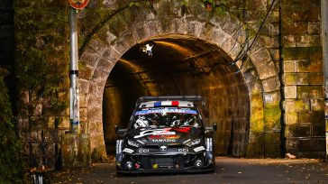 WRC Japan: Οι Γάλλοι Ogier- Landais επικεφαλής μετά το τέλος του πρώτου σκέλους- Με σπασμένη ανάρτηση ο Rovanpera μένει εκτός ανταγωνισμού