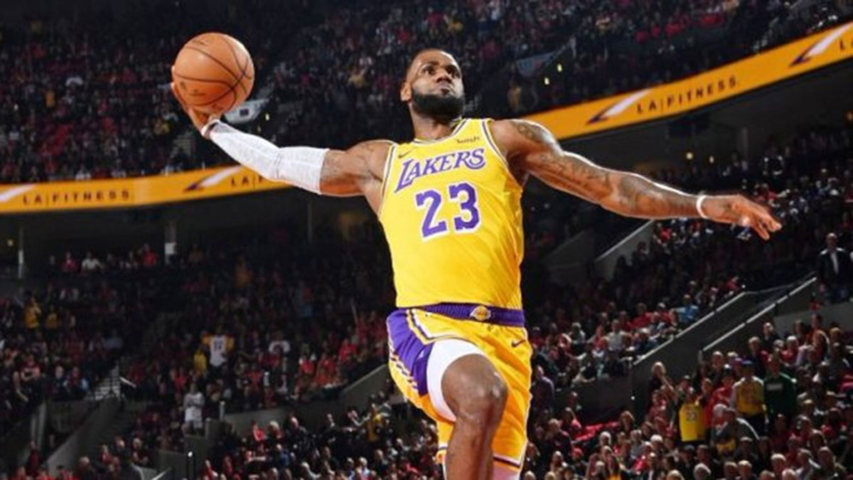 NBA: Ο ΛεΜπρον Τζέιμς επιστρέφει στις προπονήσεις