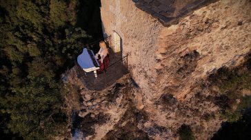 Στον Όλυμπο το «ιπτάμενο» πιάνο της Έλενας Ξυδιά