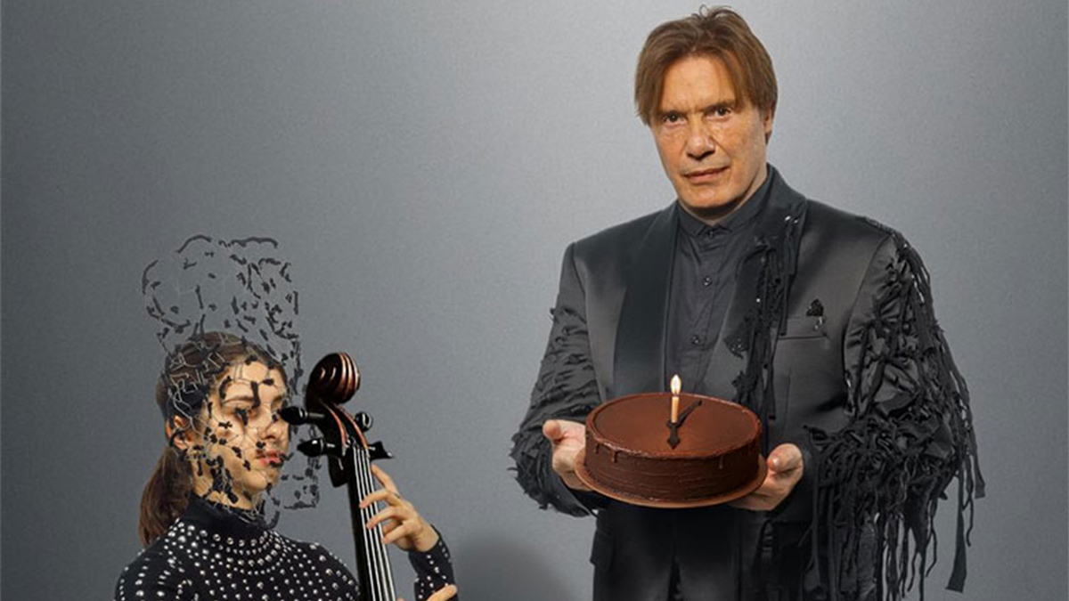 «Βροχή τα βέλη» με τον Στράτο Τζώρτζογλου στο Artbox Fargani Theater