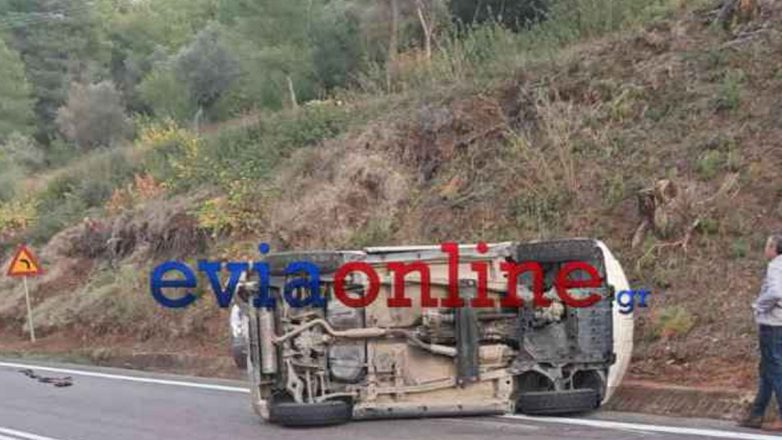 Εύβοια: Ανατροπή αυτοκινήτου με έναν τραυματία Εύβοια: Ανατροπή αυτοκινήτου με έναν τραυματία