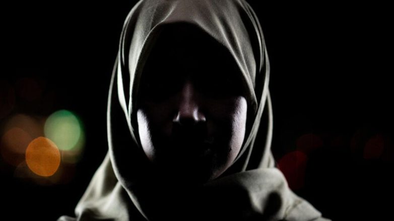 Τρεις γυναίκες κατηγορούνται ότι σχεδίαζαν «τζιχαντιστική επίθεση» στο Παρίσι Τρεις γυναίκες κατηγορούνται ότι σχεδίαζαν «τζιχαντιστική επίθεση» στο Παρίσι