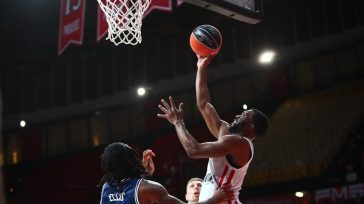 Μπαρτζώκας για Έβανς: «Πολύ σημαντικό να νιώσει ξανά αθλητής»