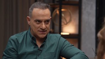 Κρατερός Κατσούλης για το διαζύγιο με την Κατερίνα Καραβάτου: «Μιλήσαμε στα παιδιά με ειλικρίνεια και απλότητα»