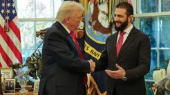 Ο Τραμπ εκφράζει την εμπιστοσύνη του στον Άχμεντ αλ Σάρα