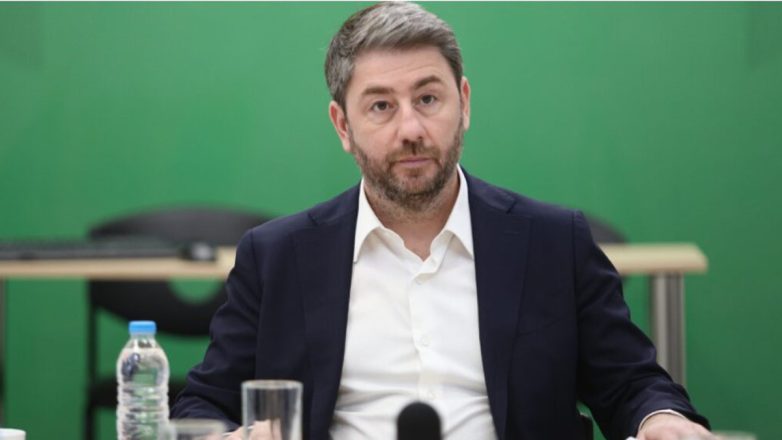 Ανδρουλάκης: Το ΠΑΣΟΚ θα δώσει αυτόνομα τη μάχη απέναντι στη ΝΔ Ανδρουλάκης: Το ΠΑΣΟΚ θα δώσει αυτόνομα τη μάχη απέναντι στη ΝΔ