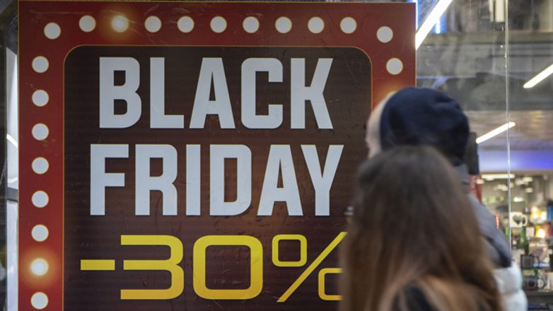 Black Friday: Ο Νοέμβριος φέρνει.. χρυσές ευκαιρίες στην αγορά Black Friday: Ο Νοέμβριος φέρνει.. χρυσές ευκαιρίες στην αγορά