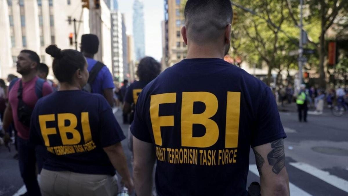 Στην Κίνα ο επικεφαλής του FBI