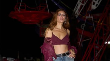 Η Angelika Dusk ανοίγει τη συναυλία του Sir Rod Stewart