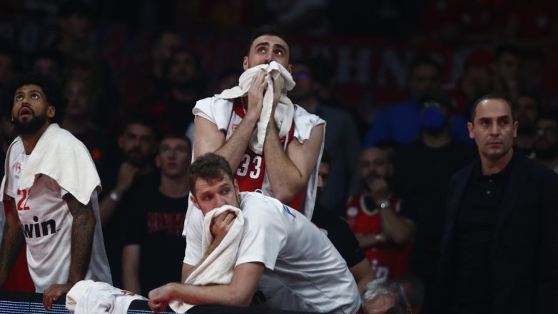 Nέο σοκ στον Ολυμπιακό με τον Έβανς – Υπέστη και πάλι ρήξη αχιλλείου τένοντα και θα μείνει για ακόμη 10 μήνες εκτός δράσης!